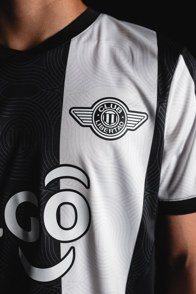 Estigarribiapy_'s tweet photo. La nueva camiseta del club Libertad 🇵🇾✅ https://t.co/tfpjwSWUHn