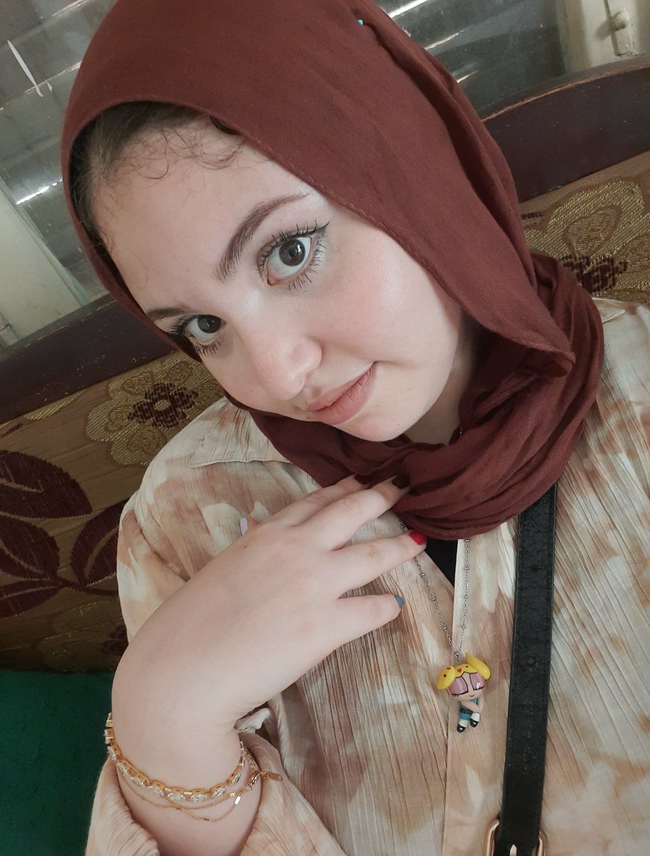 _ayaayman's tweet photo. بصو سلسلتي المفضله😭💘💘 https://t.co/q41eFwdWRU