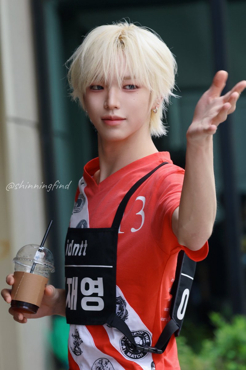 shiningfind's tweet photo. 260724
뮤뱅 출근 
아이덴티티 이재영

이재여어어엉~~~

#idntt #아이덴티티 #이재영 #재영 https://t.co/yrjpTtKlg1