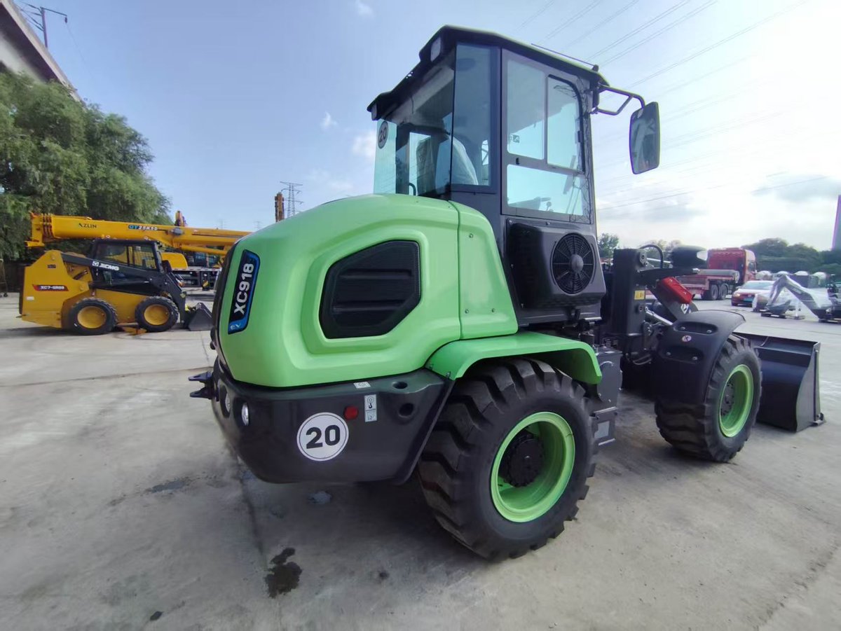 Ciel001204's tweet photo. ⚡ European Version XCMG XC918-EV Electric Wheel Loader
✅ CE-certified battery
✅ 1.8T rated load
✅ 1.0m³ bucket
✅ Zero emissions
✅ Fast charging
💰 Now available at only 60% of the price of a new machine!
#XCMG #XC918EV #ElectricLoader #CE #WheelLoader #Europe https://t.co/4Q3XBMQJ1e