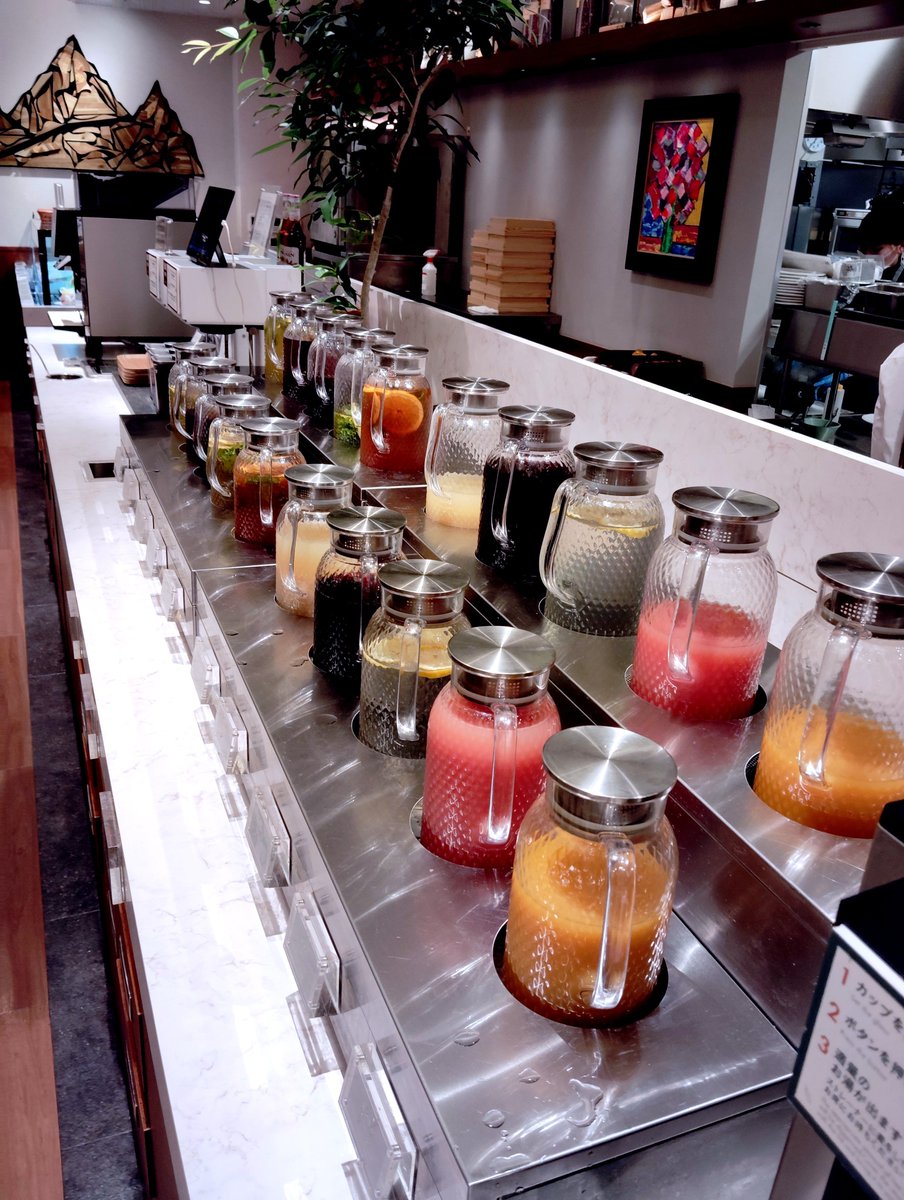 jommu_pasta's tweet photo. すかいらーくのイタリアンの店初めて行ってきた！！
#PERTICA https://t.co/593WYm81Rt
