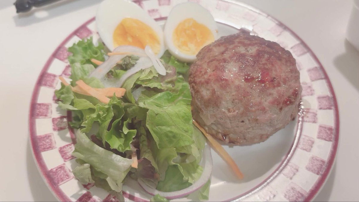 Mixst_San's tweet photo. オフコラボ配信見てくれてありがとう🔆
いつもより分厚く作ったから火が通ってるか不安だったけど無事大成功してにこにこᐢ ̥_  ̫ _ ̥ᐢ♡またイトちの手料理も食べたいな〜❕

 #イトサン https://t.co/elrQaVWHiC