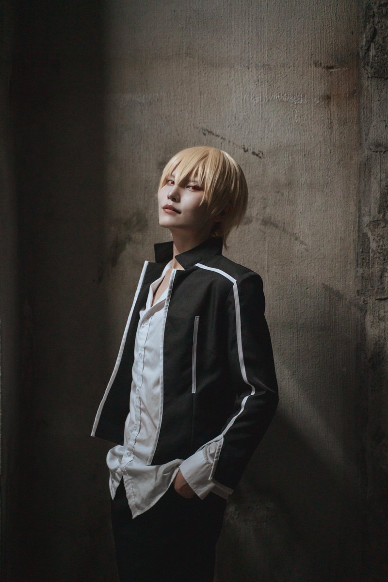mkimki_2's tweet photo. cos Fate/stay night
  ギルガメッシュ
#gilgamesh https://t.co/nVkk11VTVZ