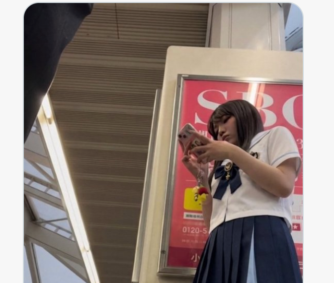 glambyflo134's tweet photo. しwてるよ楽しすぎてマジで幸せそう  

https://t.co/aaz5PqLGo5 https://t.co/kKniK16yJT