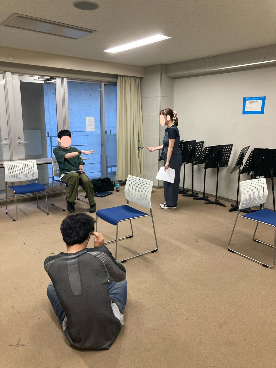 Popcorn_Journey's tweet photo. こんにちは！
先日第2回目の対面での稽古を行いました！
役者全員が稽古に入りまして、いよいよ本格的に始まります！
キャラクターが揃って担当者はワクワクが止まりません

ご予約はリプライから！
お待ちしております！！
#ぽぷじゃ
#名前のない演劇祭D
#2分もあれば https://t.co/3fcsRIwQeR