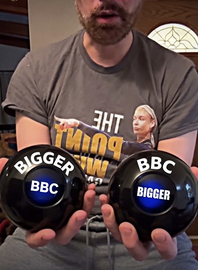 230Billion's tweet photo. Am I the only person with balls around here? https://t.co/lBxrCAoick
