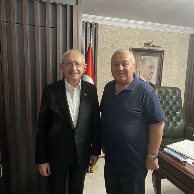 meattingmedya's tweet photo. CHP'den Yeni Parti'ye geçeceğini açıklayan Cemal Enginyurt, "Tarihin doğru tarafında duranlara selam olsun" açıklamasında bulundu. https://t.co/X78aNyp1X8