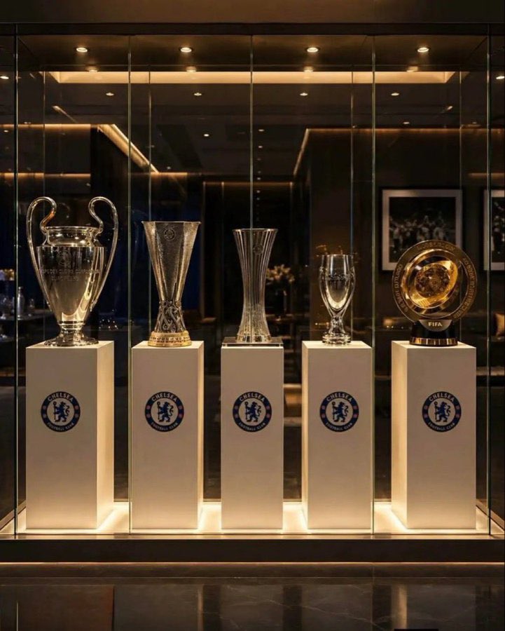 NsofwaLombe's tweet photo. @WelBeast Did you ask for this ?? We are Londons biggest club https://t.co/R3dPma588q
