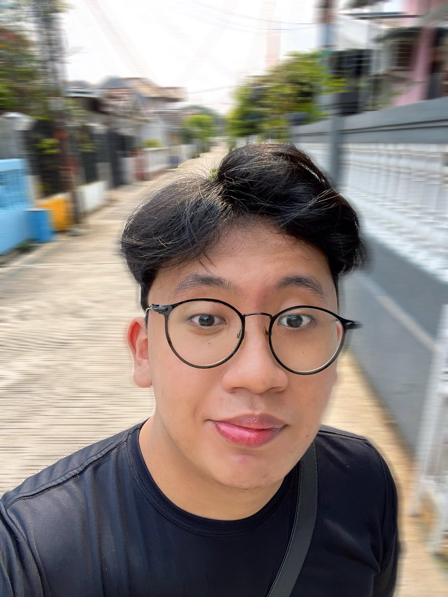 UrrSoftBoyfie tweet media