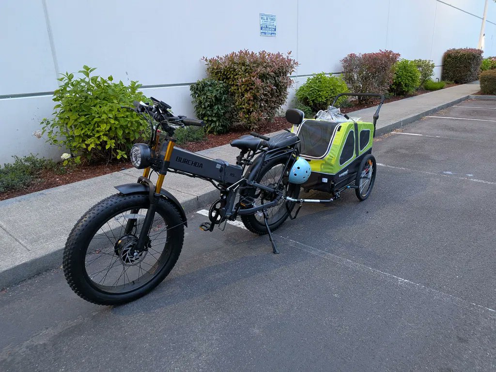 BurchdaBikes's tweet photo. "Lots of torque on hills. Plenty fast."

That's exactly what one of our R5 PRO riders said after putting it to work.

Thanks for sharing your experience and photos with the community! 👊

⭐ Review by Mo
#Burchdabikes #commuting #ElectricBike #FatTireEBike https://t.co/Wc7MyeTLB7
