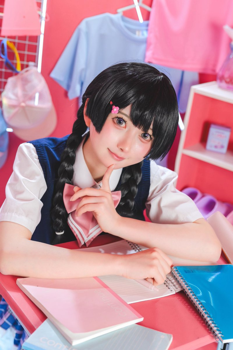 karane_cos's tweet photo. cos 🌈🕒 🐰 https://t.co/TLdp4o4yid