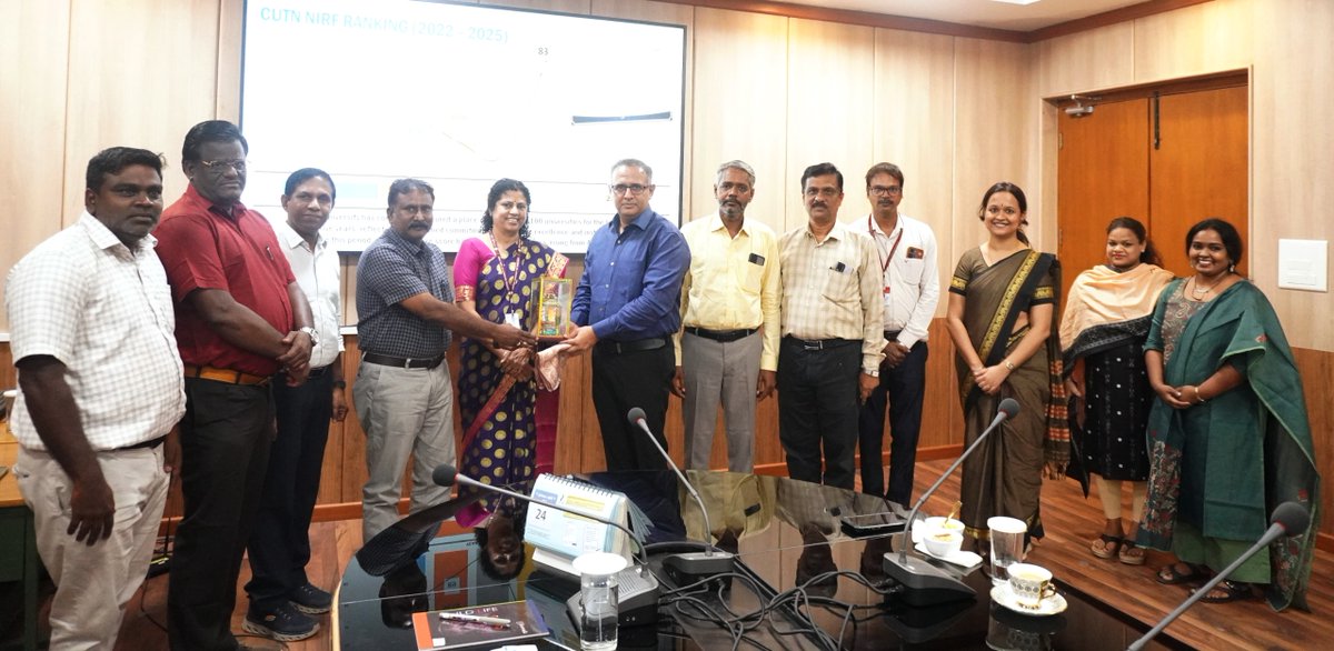 cutnofficial's tweet photo. Dept of Law, #CUTN, and @CCI_India organised a lecture on Enhancing Understanding of Competition Laws. Special lecture by Mr. Sukesh Mishra, Director (Law), CCI, highlighted importance of competition law in promoting fair markets, consumer welfare, transparency, economic growth https://t.co/SiB6Hen03h