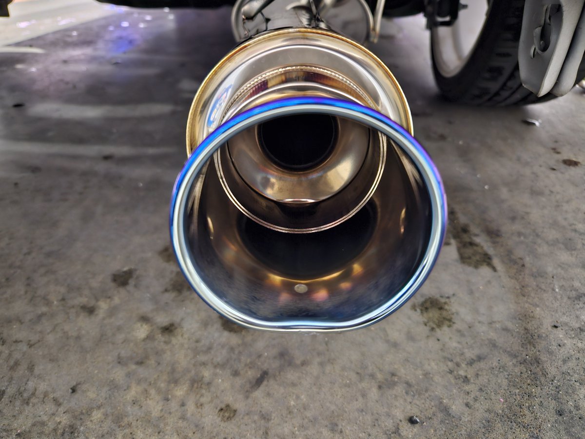 車好きR tweet media