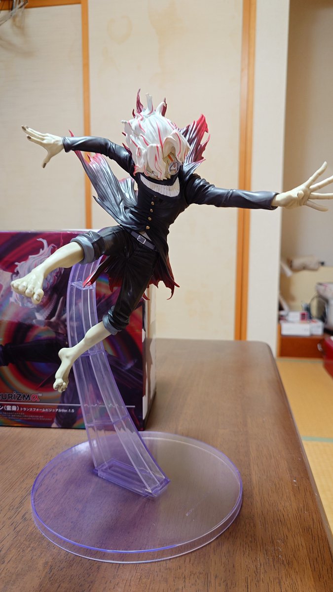 nonmeo0830's tweet photo. 本日＆最近の戦利品✨
ダンダダンハマってフィギュア欲しくなってゲーセンで8400円かけましたwでかいし浮いてるし手足の血管とかちゃんとしてる！
つめつめ消しゴムはずっと気になってて、あらかじめつめつめされてるの見かけてとうとう買っちゃった！
ハンドクリームこげぱん出て嬉しい😊 https://t.co/46MR1J3fZI