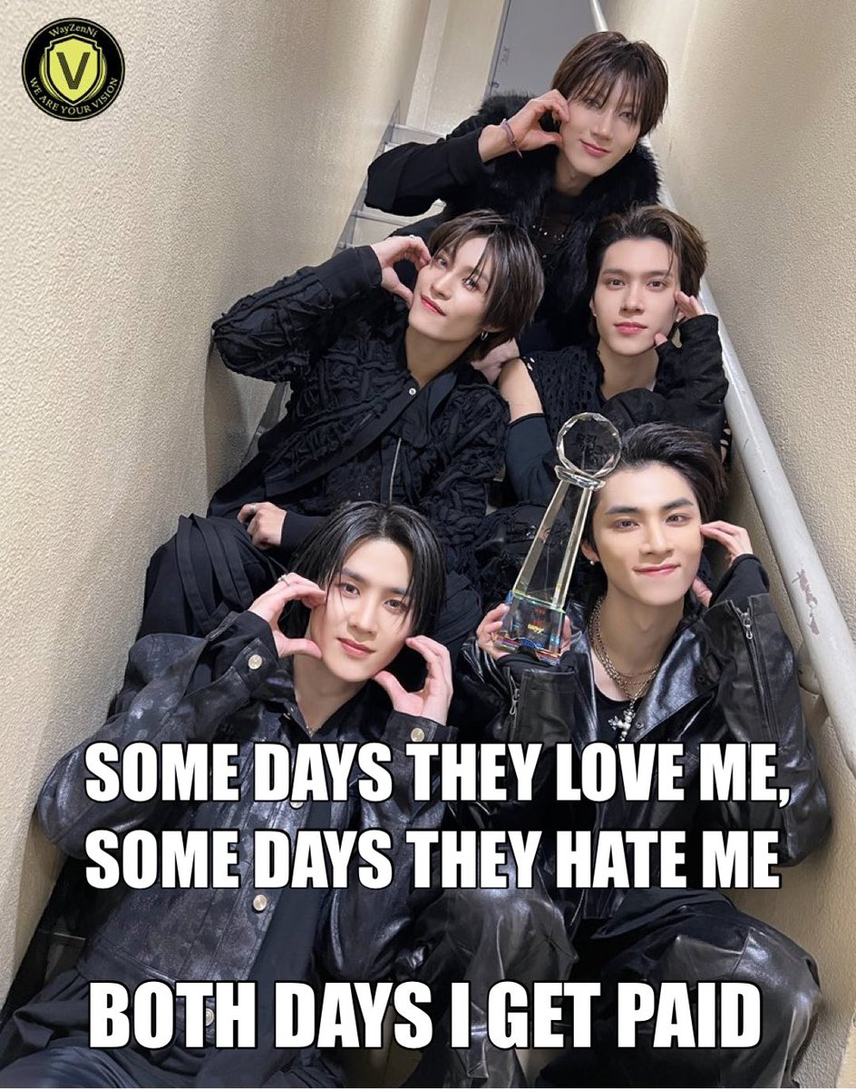 unknaiq's tweet photo. Nggak papa pi, mau ot4, ot5 atau ote-ote mang oleh aku ttp suprot. Mau solois, mau grup, yang penting karir kalian gacor yaaaa. 

Yok jangan kalah sama agensi babikmu itu 😝🤭🫶🏻👍🏻 https://t.co/BHgnoKNU4I