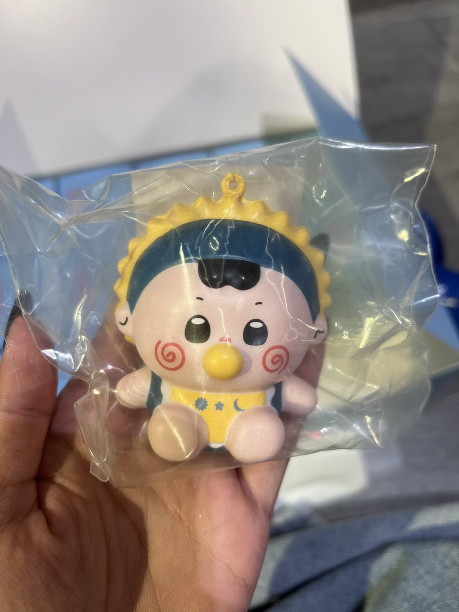 vvvvivids's tweet photo. Squishy Box A หลานๆอ้วมมาก🤣

 #งานมหกรรมนิยายนานาชาติ2026xGMMTV https://t.co/mi8tAbA2cz