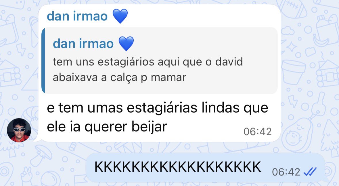 davlindoo's tweet photo. sou tratado igual um prostituto pelos meus amgs mds https://t.co/GG35XSi2by