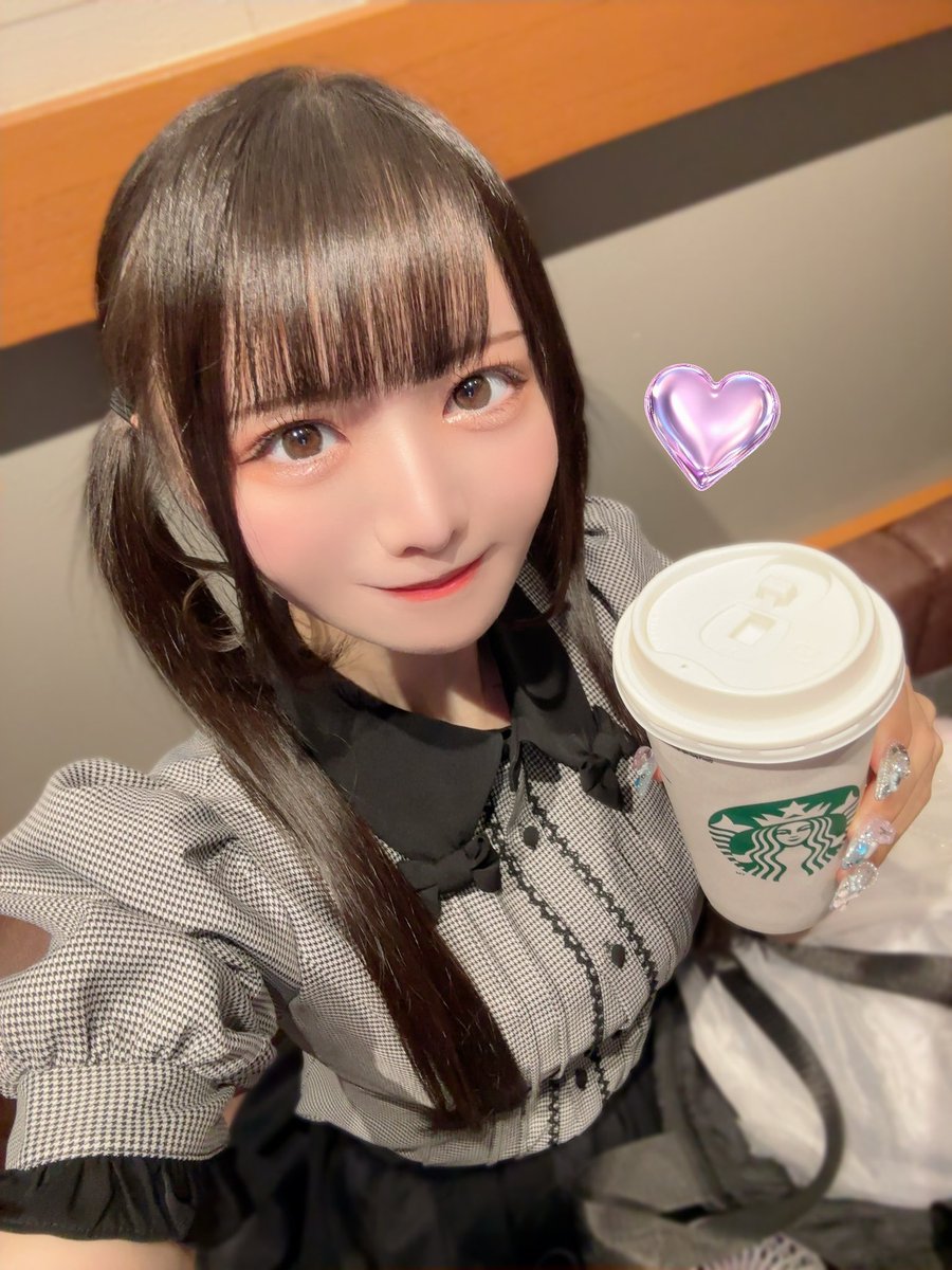 Ayako05x26's tweet photo. 今日も暑いね🥵🫶 https://t.co/IgHRQlyQMh