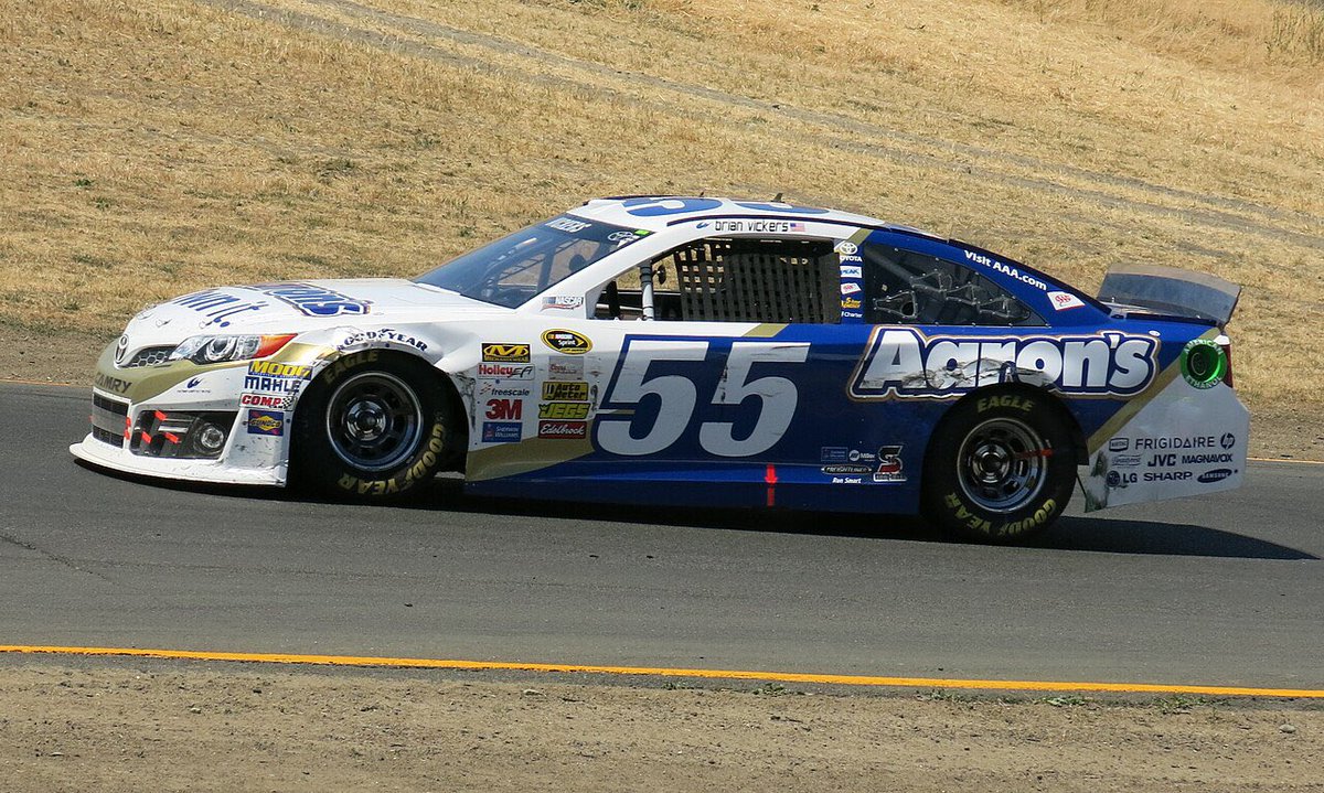 Nascarcatholic's tweet photo. @WookieDrives Brian Vickers ran chassis at RC in 2014 https://t.co/xs42B9ekzZ