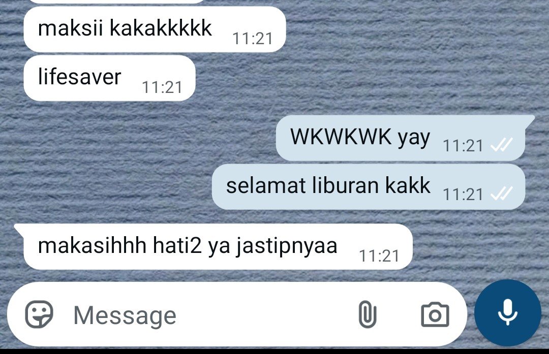 zanarathere's tweet photo. sumpah gue suka bgt jastip ambil toga gini, everyone jastip ambil toga ke aku skrg jg aku redi!!! https://t.co/9r0ienJseL