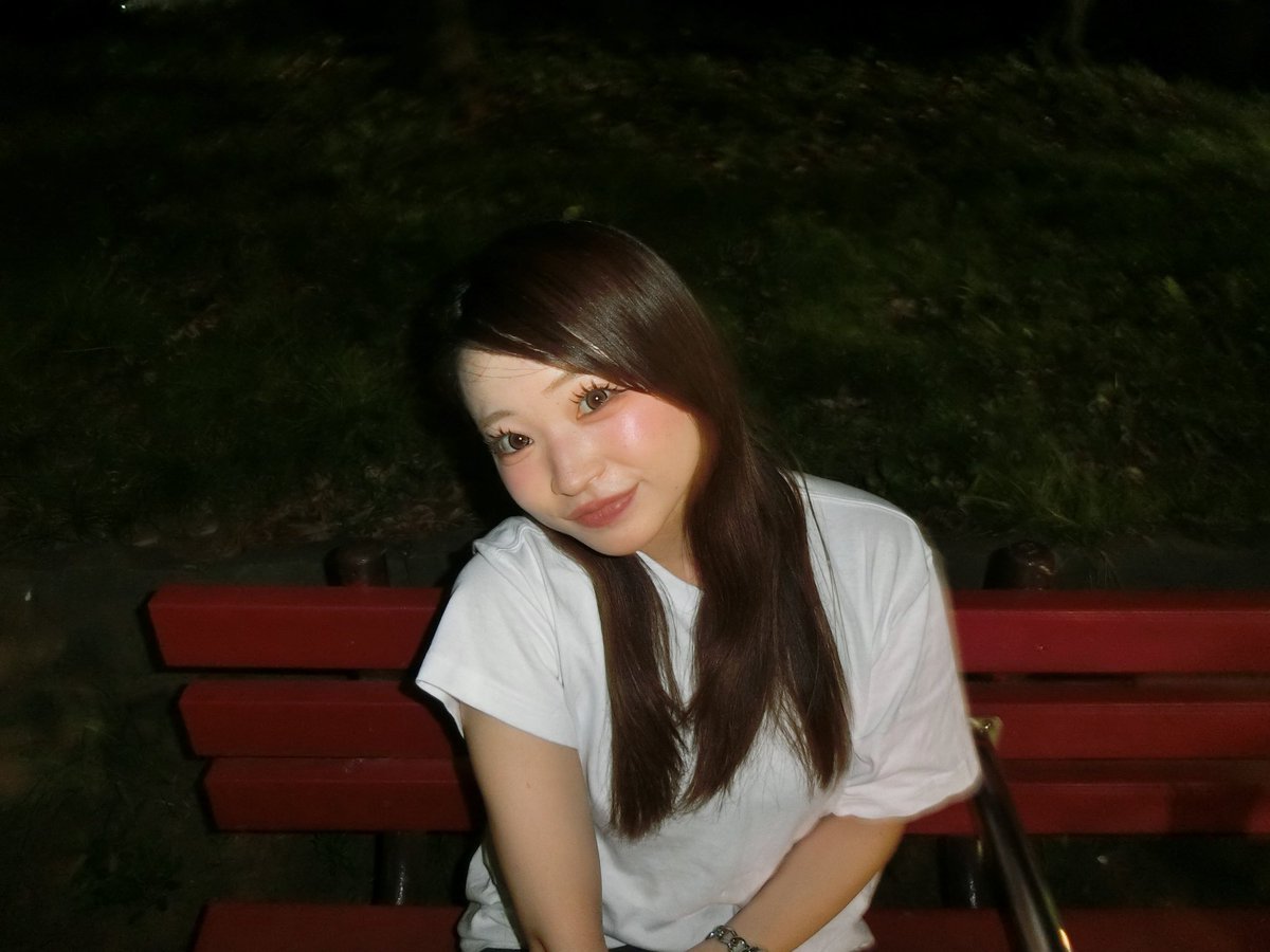 shiiiii_131211's tweet photo. 夏のデジカメ最高っ‼️🌟

この前髪懐かしい💭 https://t.co/CB5MDPqnXR