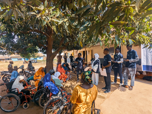 MicrobioSoc's tweet photo. Champion, Damilola Adesuyi from @onehealthdev, set out on a mission to spread the word about antimicrobial resistance (AMR) to communities often missed by public health messaging. Read Damilola’s blog to find out more: https://t.co/VSrNavKV0F.
#AMR #OneHealth #MicrobioChamp https://t.co/snOg0G028Z
