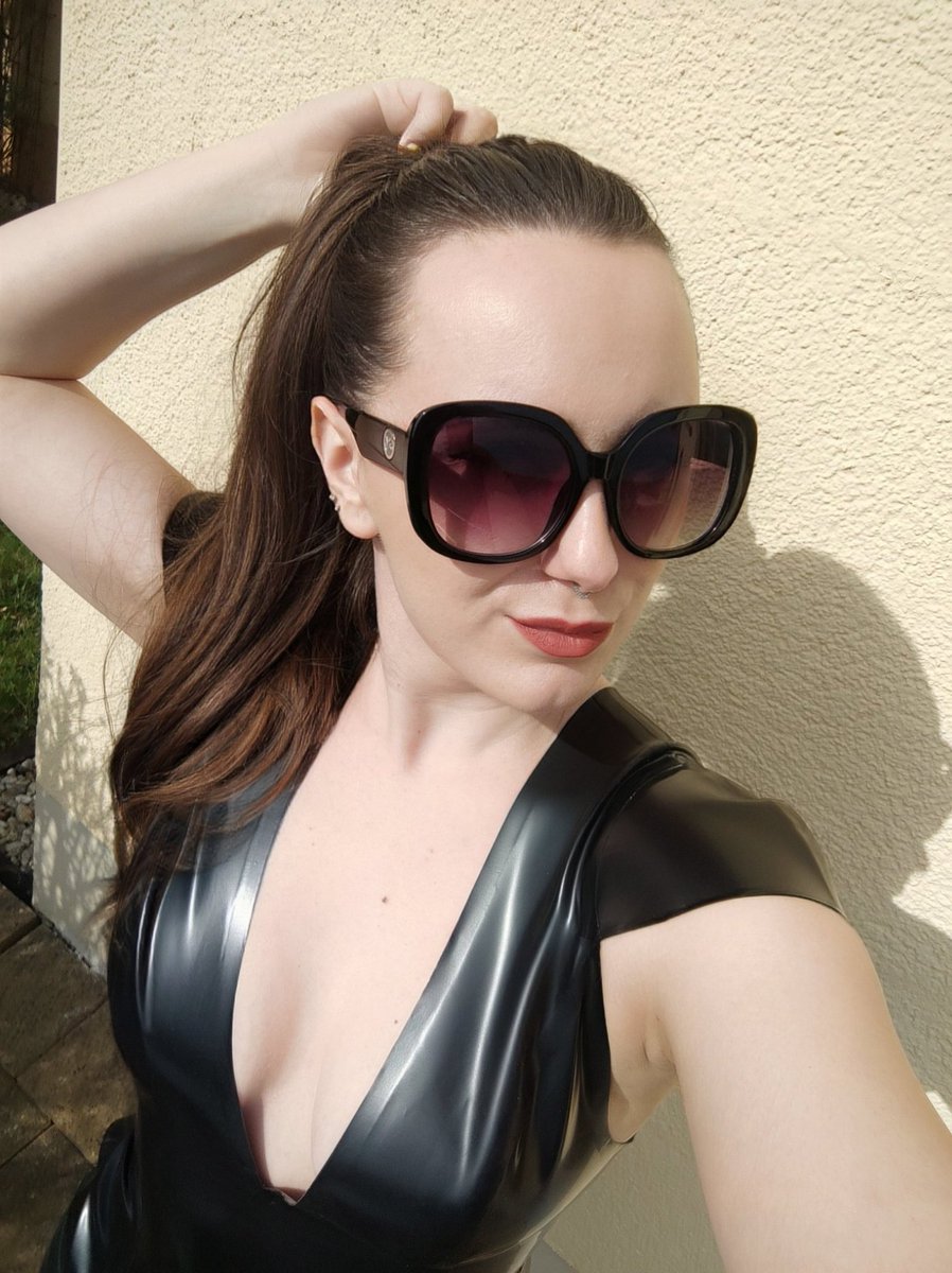 LovinaMist88712's tweet photo. I'm here for you 🥰🥰🥰💋💋 https://t.co/rhYjGFz7Zi