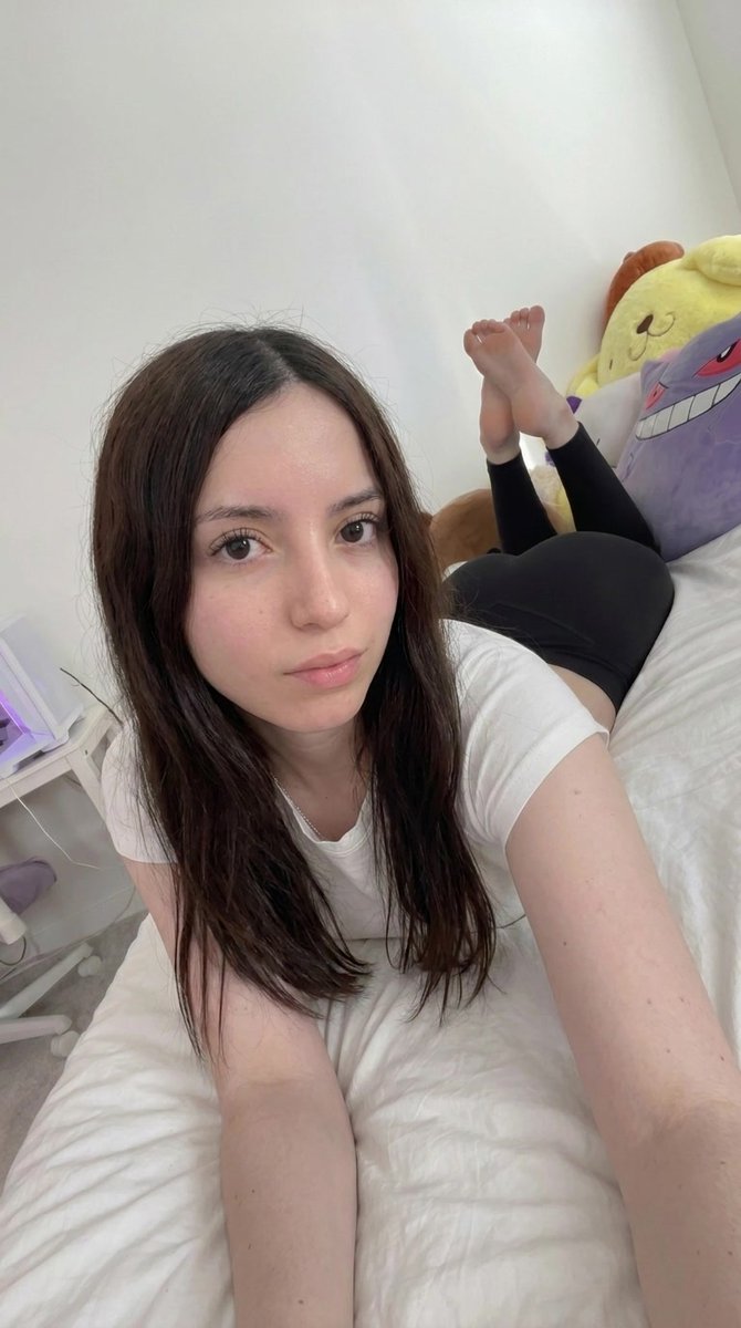 Juliasfx tweet media