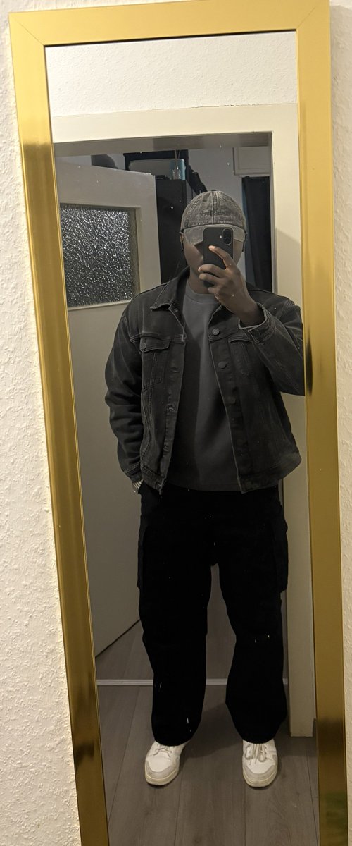 Ejude44's tweet photo. TGIF !!! Work week fit dump

quote with work fits 🤓🙏🏿 https://t.co/Qh1oyiAgvW