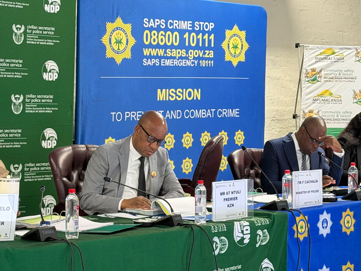 GovernmentZA's tweet photo. 📸 Acting Minister of Police, Firoz Cachalia, is addressing the Police MINMEC meeting in Mpumalanga under the theme: "Advancing a National Reset Agenda for Policing.
#PoliceMINMEC #CrimePrevention #GovZAUpdatesMP https://t.co/Srzl81E2MC