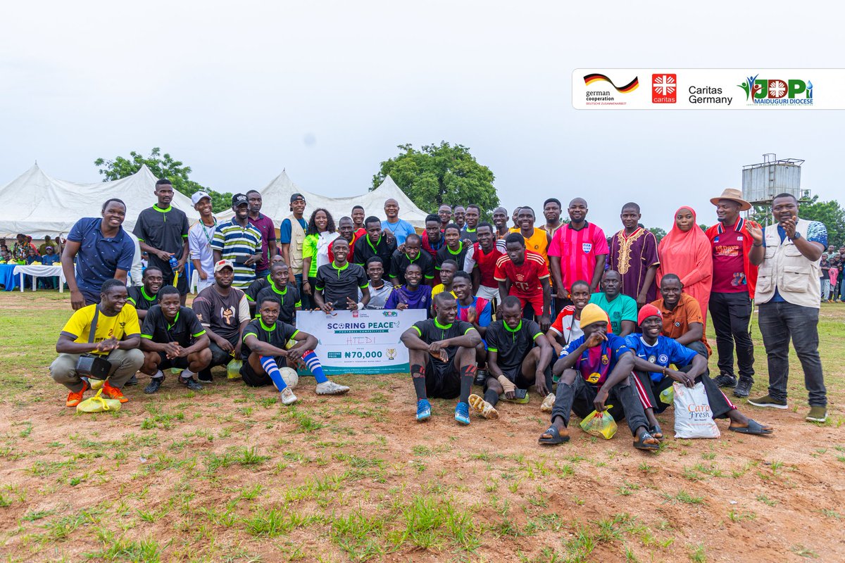 JDPIMaiduguri's tweet photo. After an exciting final, Kuburshosho Community emerged champions over Hiddel Community in a penalty shootout. 🏆

Cultural performances and prize presentations made the day a true celebration of unity and diversity. https://t.co/2rgZ5ZSMB2
