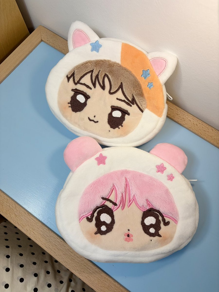 marikuiscute's tweet photo. 우알러빗 유우시&amp;사쿠야 파우치🪽
RT해주시는 팔로워2분께 파우치를 드립니다!

🔗 7/24~7/31일까지🩷
🔗 https://t.co/tNcexgnlg2
✈️ G.O= DM https://t.co/CEGJuzyirh