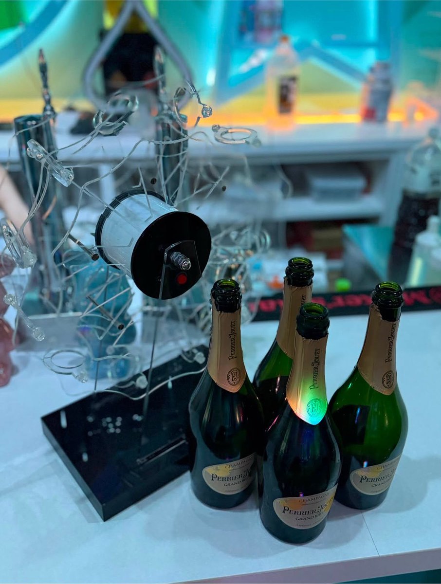 sana_fip's tweet photo. 今月も一緒に飲めて嬉しかったです( * ֦ơωơ֦)!!
なんか今回はびっくりする話めっちゃ聞けて面白かった笑笑
いつもありがとうございます😌💖 https://t.co/pltC0MGEQp