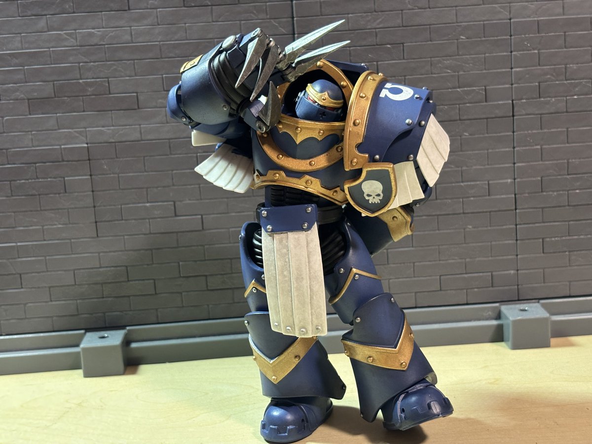 Fullswingutaro's tweet photo. Terminator-Chan?!?!

#Warhammer40k #Ultramarines #Joytoy https://t.co/sX4EC4ORQi