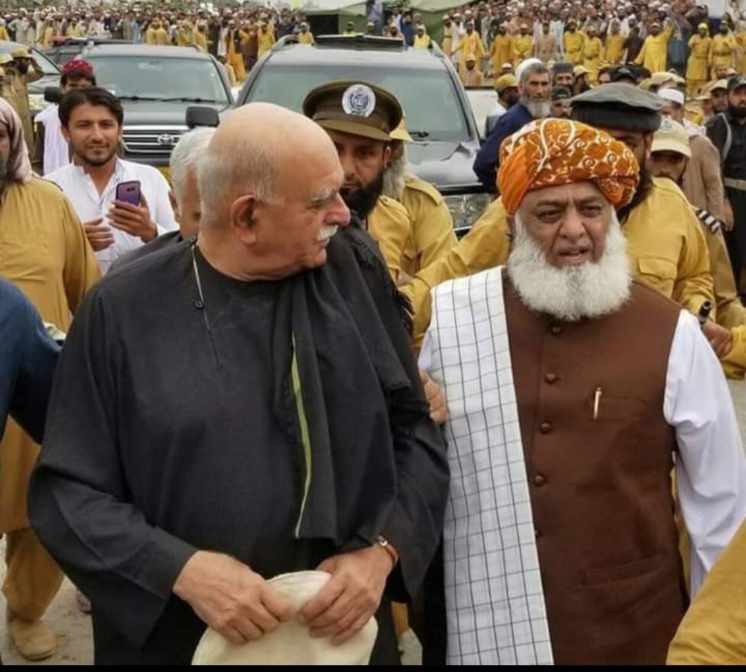 _saadullah1's tweet photo. The future belongs to those who stand firm for truth, justice, and the rights of the people.
#لبیک_مولانا
#مہنگائی_کا_حساب_دو
#نا_اہل_حکمران
#مولانا_کے_سنگ
#ابابیلوں_کا_شکریہ https://t.co/dvrOF3fMij