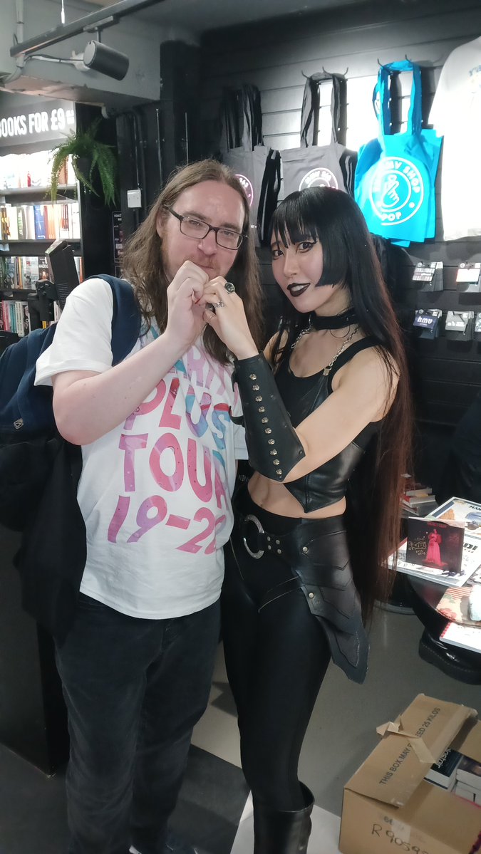 stephenblaney's tweet photo. Isiliel at HMV, Oxford Street, London. https://t.co/OzwViYxvft