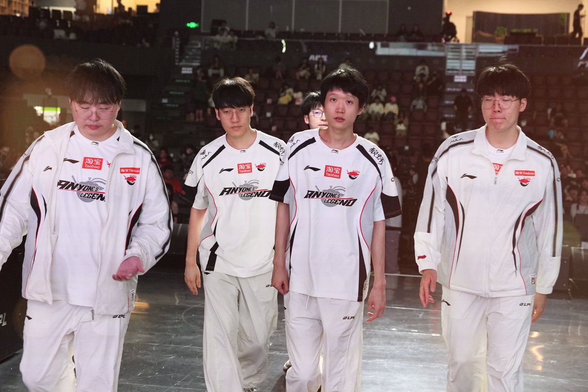AnyonesLegend's tweet photo. Today's AL. We are one.🐼

#LPL #AL #ALWIN #PANDISMO https://t.co/PDcS1ZBA0U