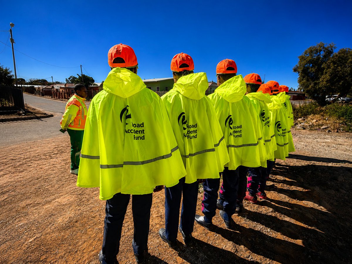 RAF_SA's tweet photo. The Road Accident Fund, in partnership with the Free State Department of Community Safety, Roads and Transport, handed over scholar patrol uniforms to learners at Joe Solomon and Batho Primary Schools to promote road safety and help protect future generations.

#Icare² https://t.co/lkdACRu8HH