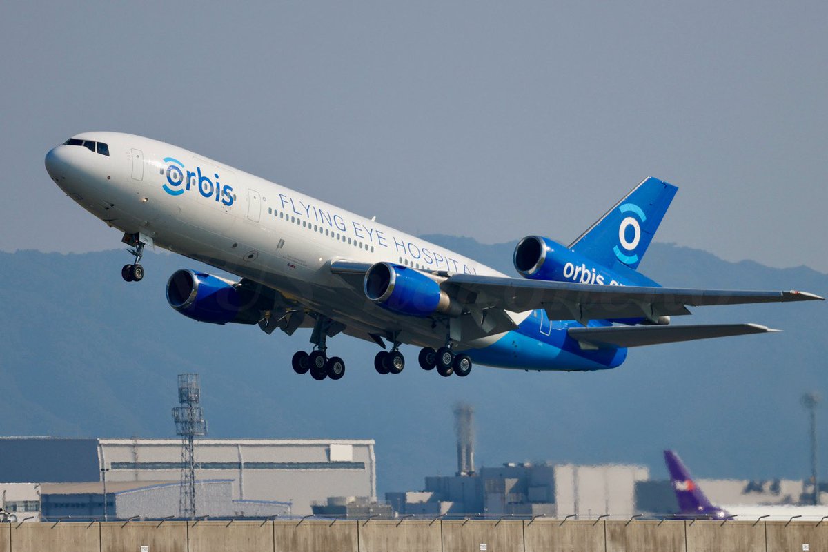 NYS_nekoneko's tweet photo. 2026/07/24
ORBIS FLYING EYE HOSPITAL 
McDonnell Douglas MD-10-30F
N330AU
関西国際空港/RJBB

空飛ぶ眼科ことオービスを撮影したく、1年ぶりの海関空参加へ。
前回飛来した時はタキシングしか撮れてなかったので、離着陸が撮れて大満足。
夏らしい写真も。
暑い中撮影された皆様、お疲れ様でした。 https://t.co/NNB2awpakk