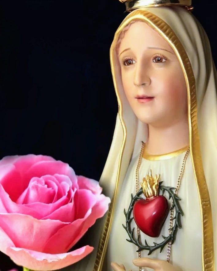 EsclavitudM's tweet photo. María, Madre nuestra, ruega por la Paz del Mundo. https://t.co/nfLeqbEbsU