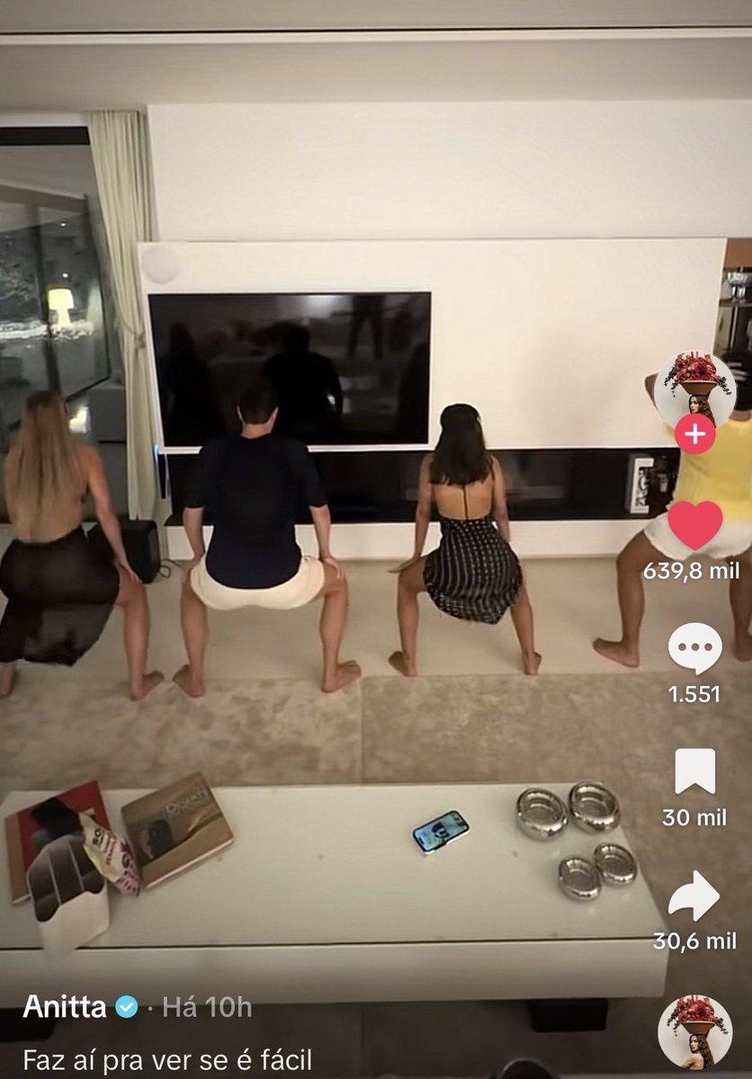 anittagolden's tweet photo. .@Anitta @QGdaAnitta  pedimos encarecidamente que você continuem postando vídeos no TikTok, principal fonte de divulgação, tá provado que vídeos simples hitam na plataforma, continue postando por favor! https://t.co/yxohBhVbKD