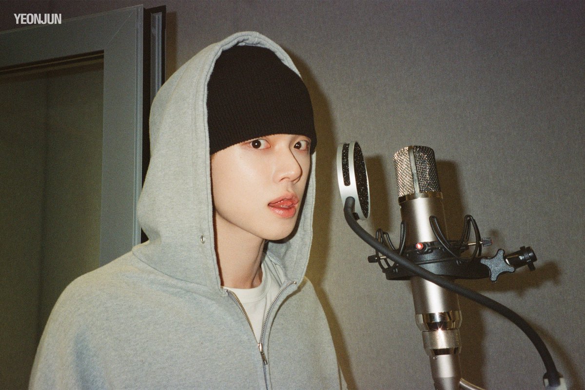 se0_mo1's tweet photo. 내 껌정콩타피오카펄 https://t.co/Vs6ZkTOb6J