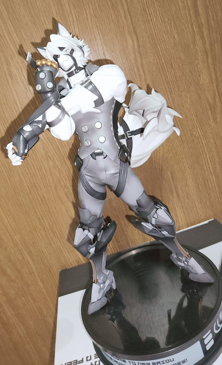 mi_imgo's tweet photo. ライカン2万以上したけど買ったった!!!
マジでビジュが良過ぎる
特典のアクキーも可愛くて大好き
 #zzz https://t.co/ij0cyAcuGb
