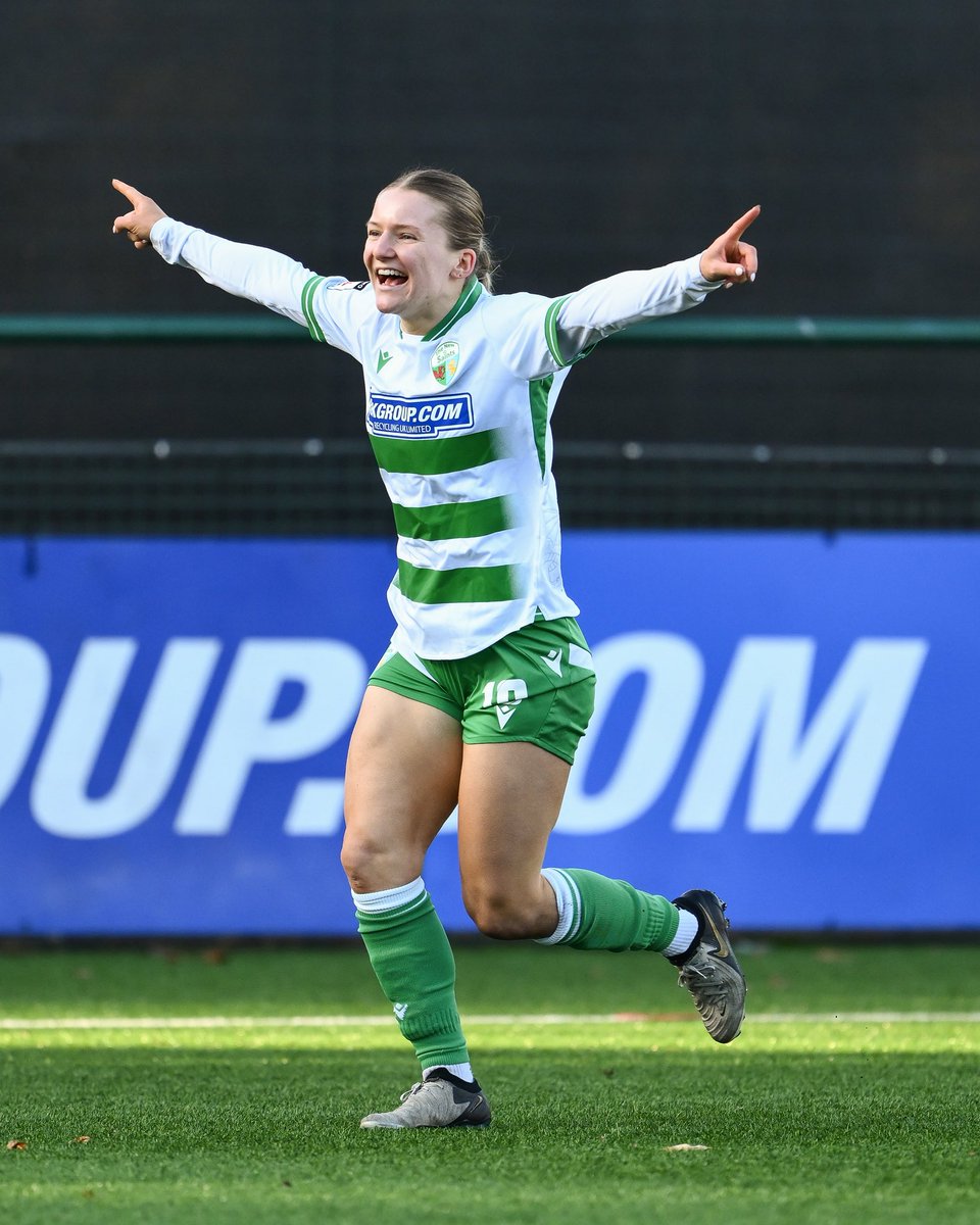 tnsfcwomen's tweet photo. β½οΈ We welcome Stoke City to Park Hall Stadium on Sunday afternoon in our latest pre-season match.
π Kick-off is at 2:30 p.m.
ποΈ Free admission.
#TNSFC https://t.co/3eCzE7jFg6