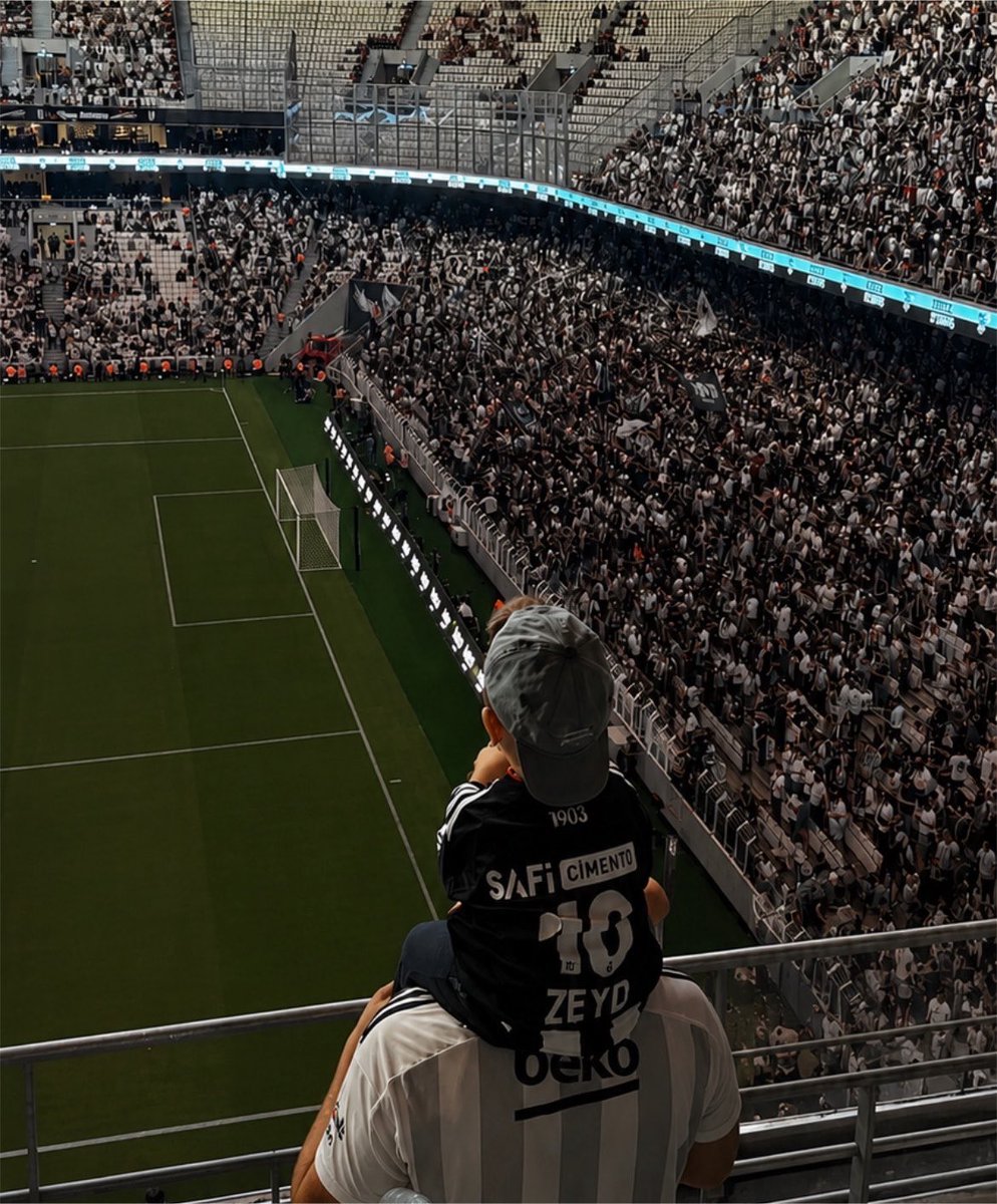 picsbesiktas's tweet photo. https://t.co/FnbrWHjyX9