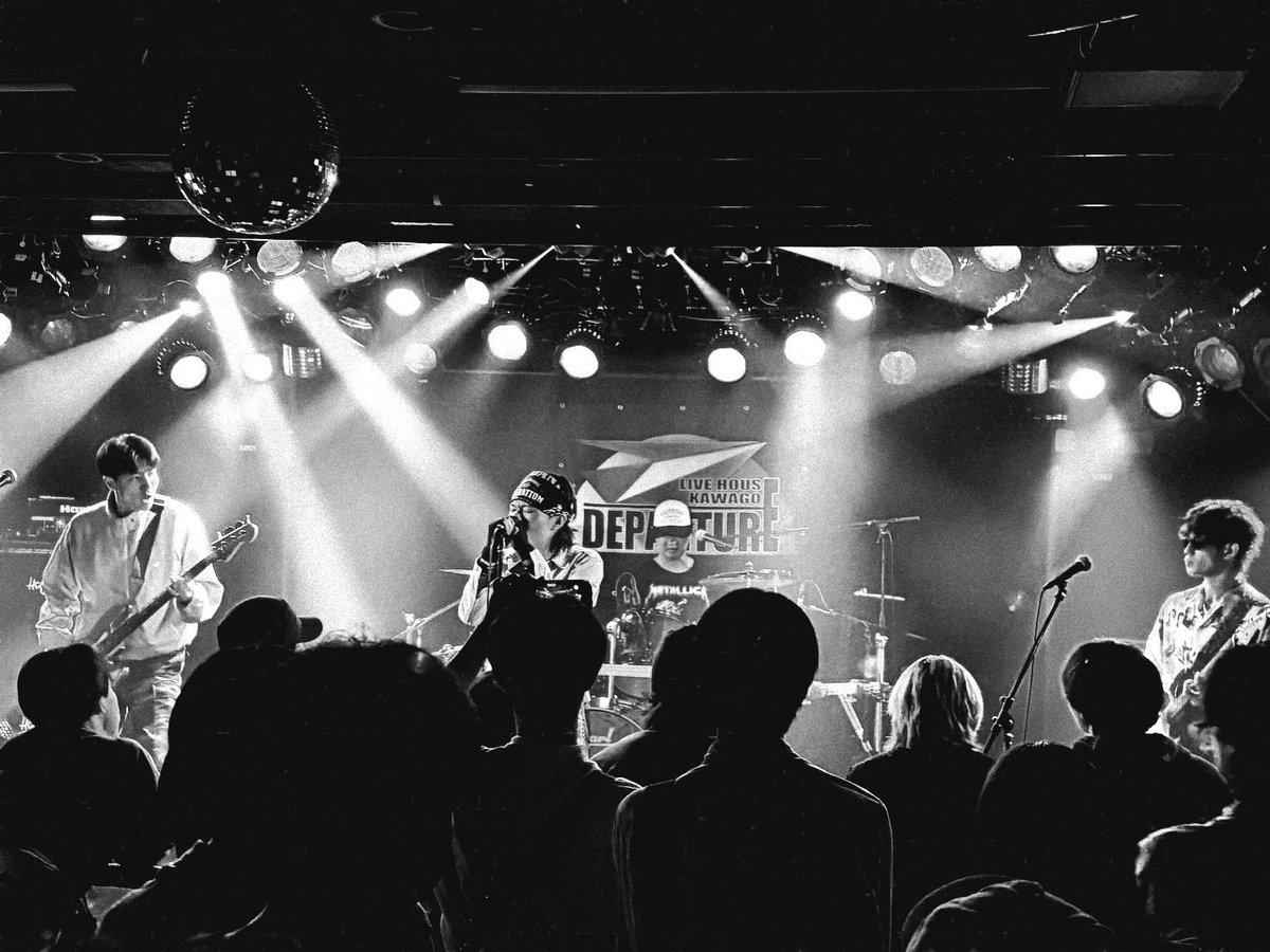 dead_mans_army_'s tweet photo. Beginning from here.
#livephoto #newband #indieband #rock https://t.co/CUle6XOXDB