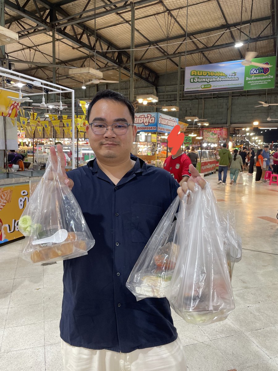 choti_cc's tweet photo. คนกินแซ่บ 😋😋 https://t.co/Eorz7EBlz6