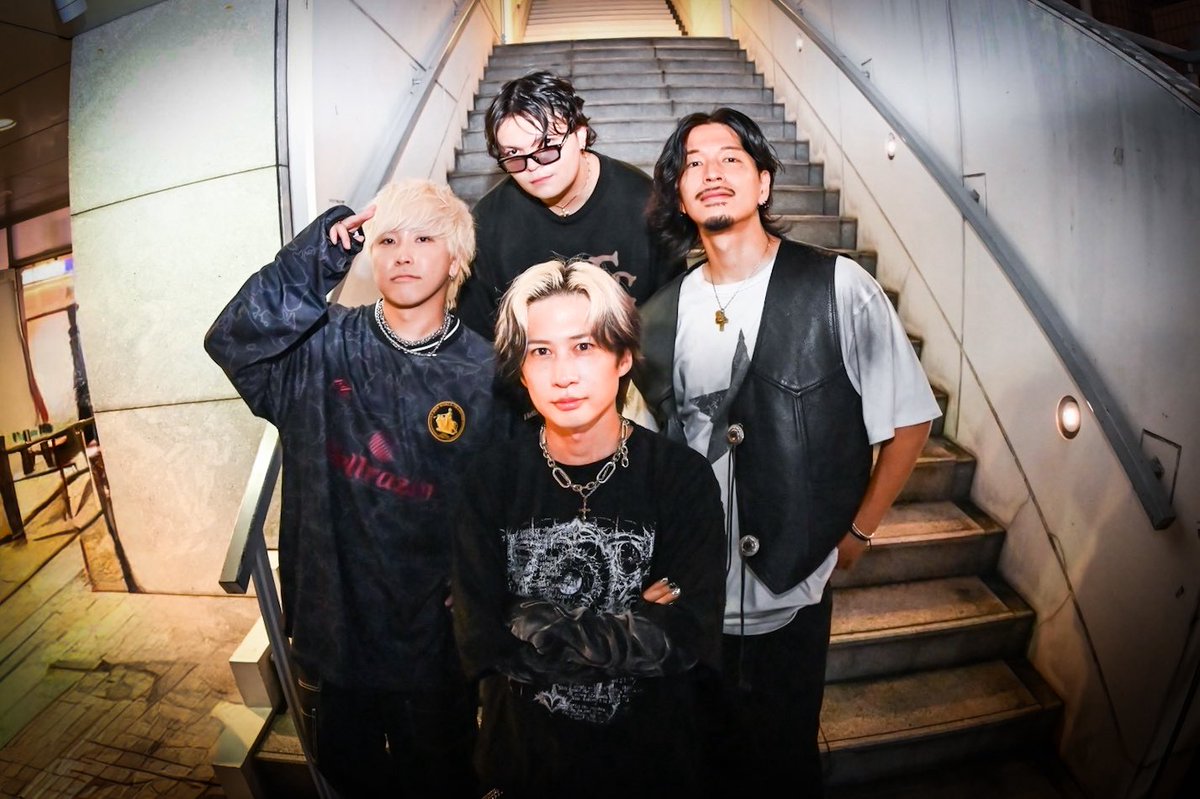 M_D_J_official's tweet photo. 7/24(FRI)
Tokai Phoenix vol.10 
東名阪TOUR 2026 《東京公演》
@原宿RUIDO(東京) @HARAJUKU_RUIDO 
.
お越し頂いた皆様
ありがとうございました‼️
.
／
ℹ️8/10 Zepp Shinjukuワンマン開催💥
👇🎫絶賛チケット発売中🎫👇
https://t.co/4zH36apMwi
＼
.
本日のセトリも公開⬇️
__________________________
.
📝🎤TODAY SET LIST🎤📝
.
 SE~advance~
MUJERIEGO DANDY
ツヨメテキーラ
Hey boy!
クダラナ
ファンファーレ
ありがとう
NOVICE
.
各種音楽サイトにて楽曲配信中🎧
▷ https://t.co/KtWUaxKKNL
.
__________________________  
.
今後のライブスケジュールはこちらから⬇️
https://t.co/zH98rPsAbY
.
#MDJ photo by @mamikohu2