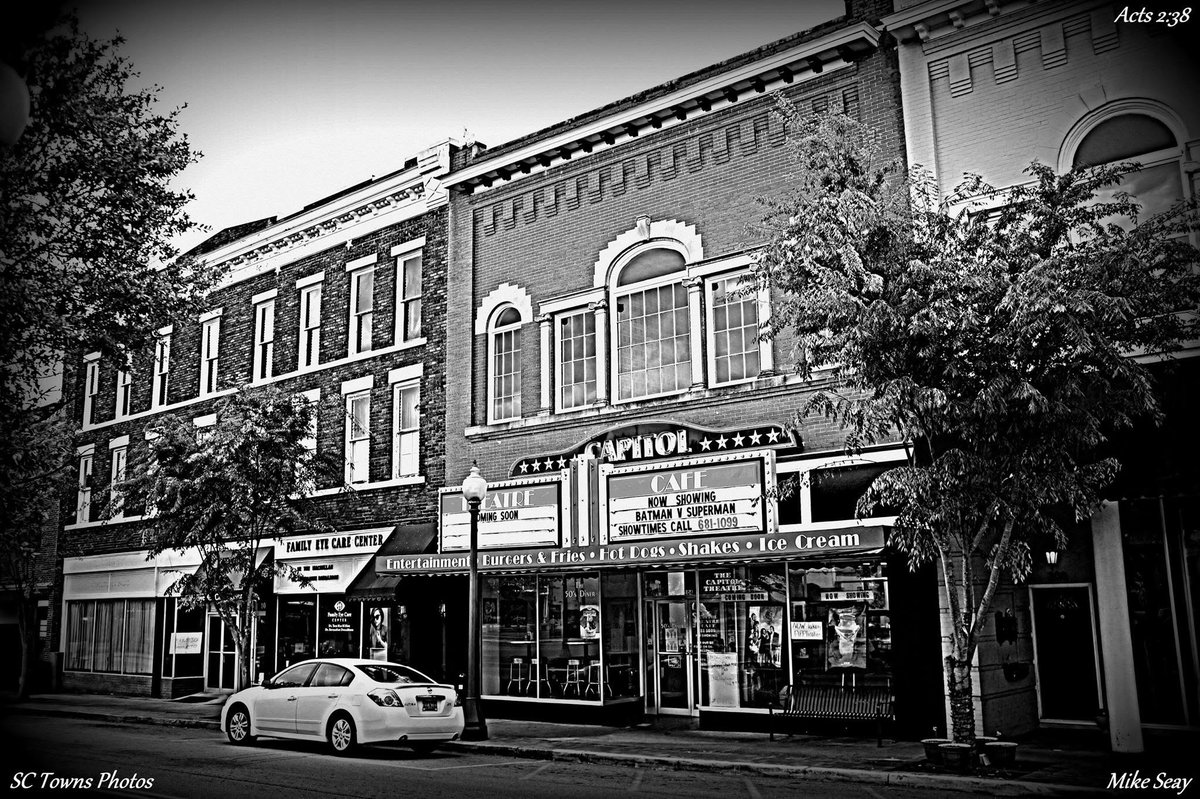SeayMikey's tweet photo. There was a time then the Saturday matinees was one of the thing that kids look for to all week. They knew the trip to town they would end up at the movie theater. Found in Laurens, South Carolina. © Copyright Mike Seay/SC Towns https://t.co/8hQej7BAZW https://t.co/ukC1cTl3fB