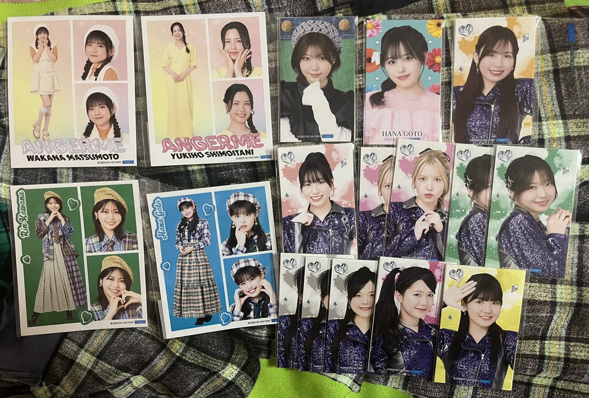 tpkdtptmd's tweet photo. モバガチャ アンジュルム 交換 
【譲】 画像1〜3 (上國料 川村 伊勢 橋迫 川名 為永 松本 下井谷 後藤 長野)
【求】同異種問わず 平山 後藤
※郵送のみ
心当たりのある方はお気軽にリプライお願いします☻ https://t.co/bkdCZTIDlZ